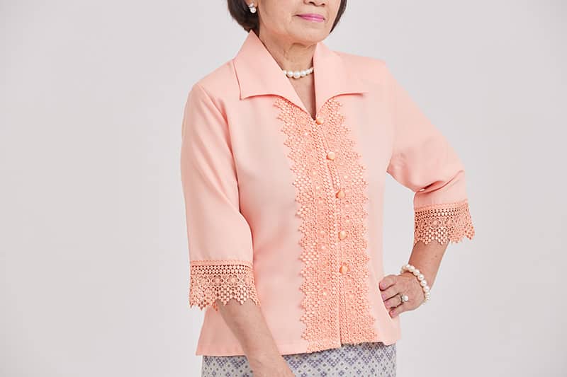 oldwomen-thaisilk-25